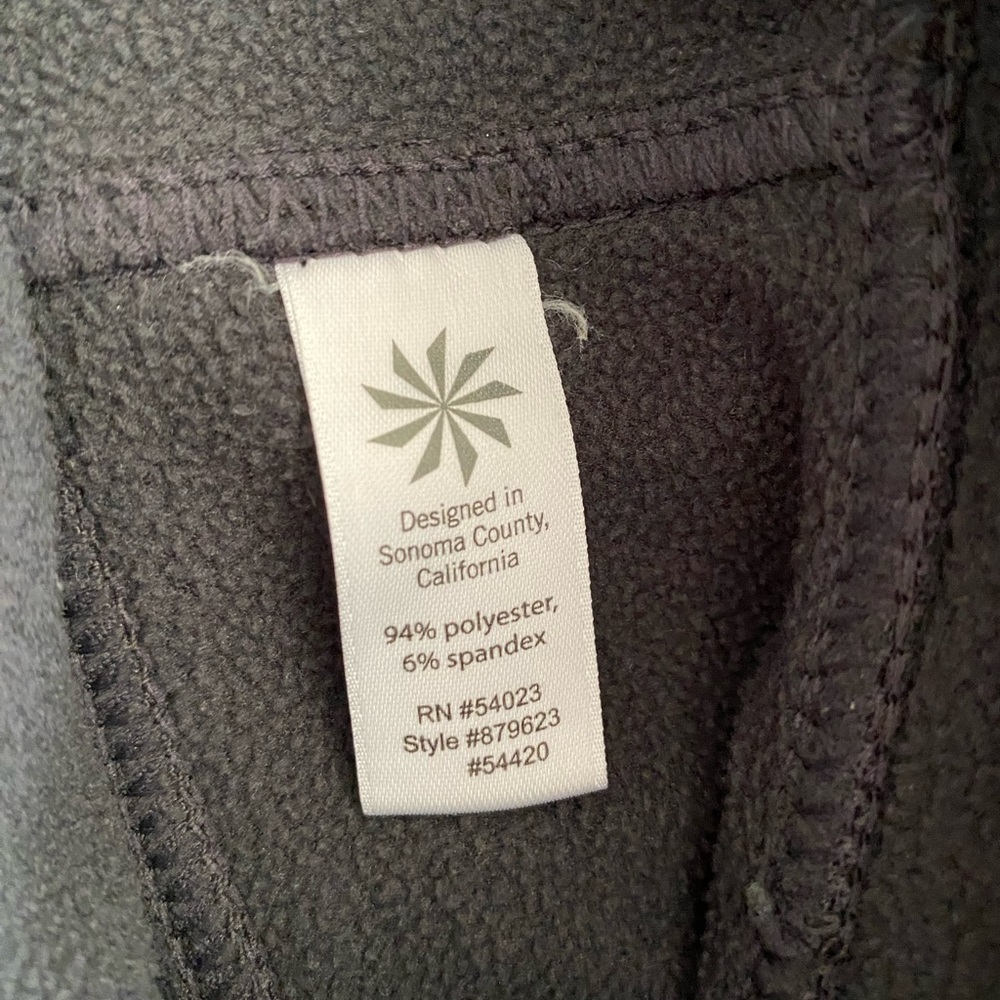 3/$20 Athleta Skirt - Picture 6 of 8